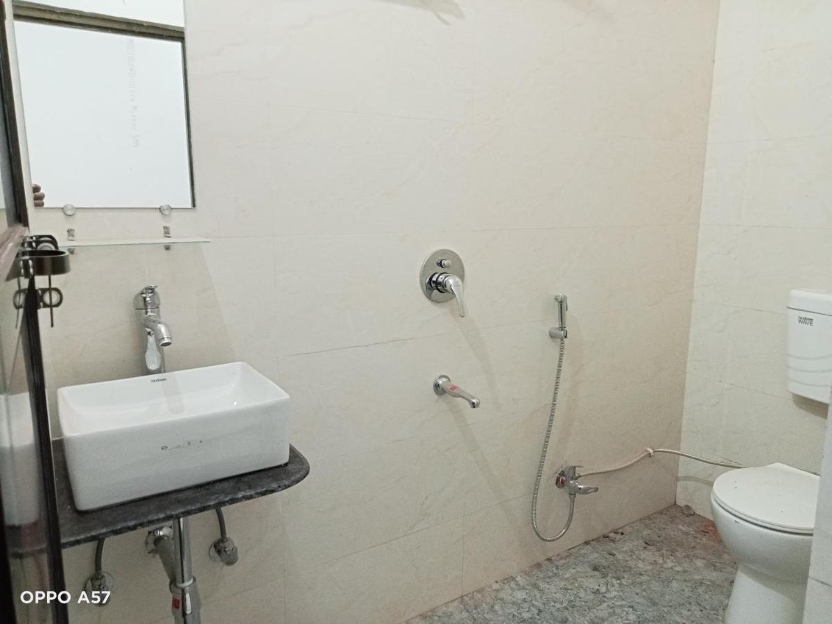5 Petals Guest house